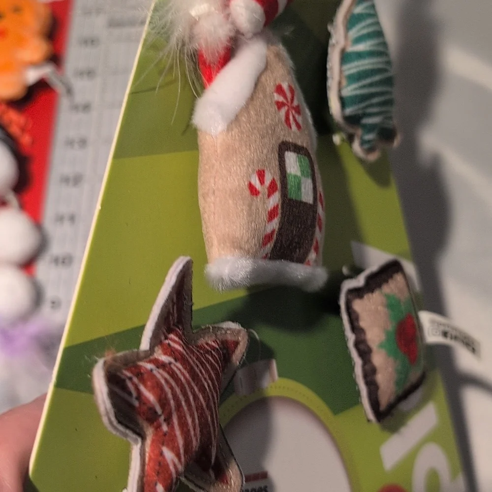 Petstages Christmas Cat Toys Teaser Wand & Catnip Felt Toys